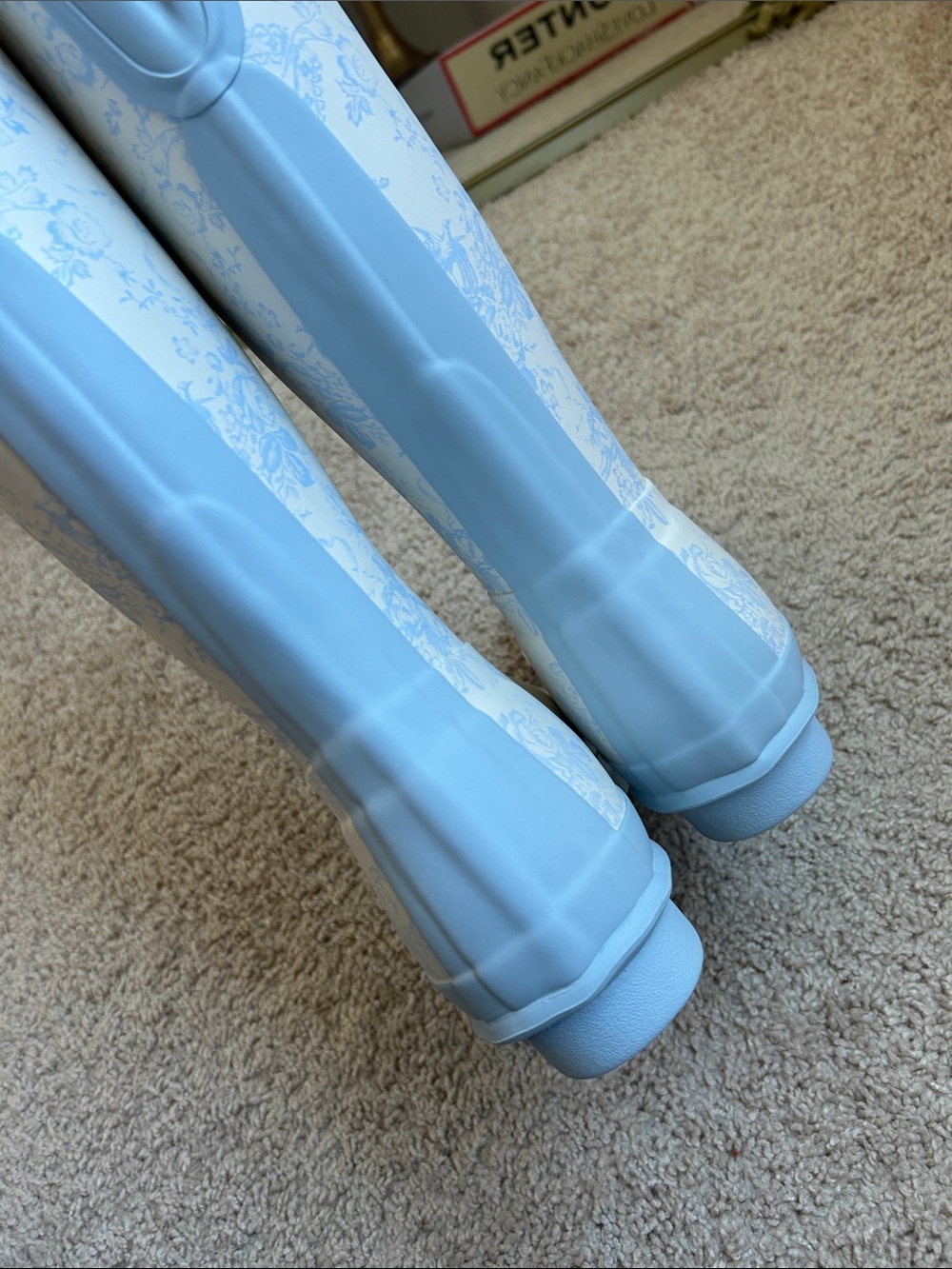 Hunter *LoveFancyShack rain boots. Size 8 - Picture 11 of 17